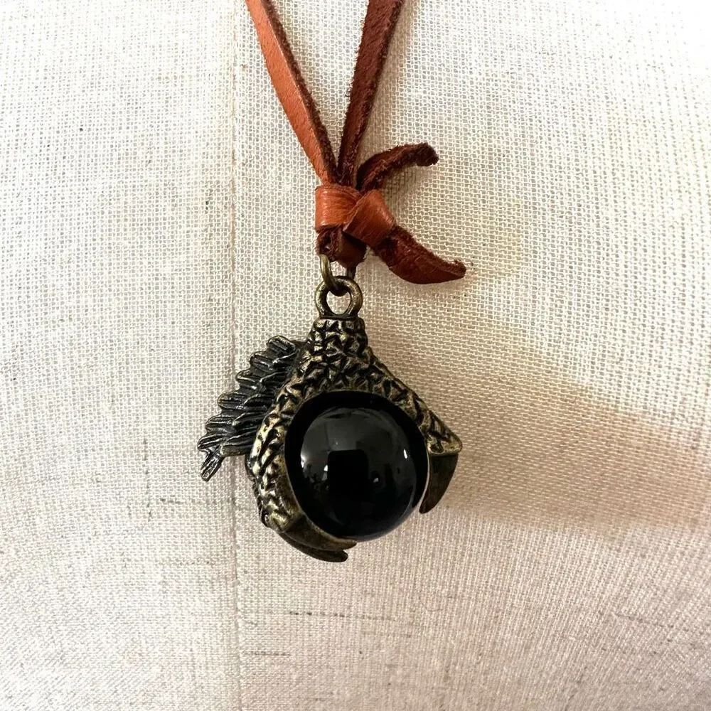 Dragon claw ball pendant necklace